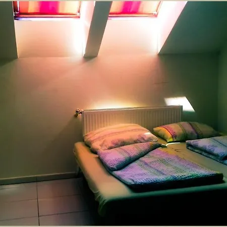 Romzsa Tódor Kollégium Hostel Szeged